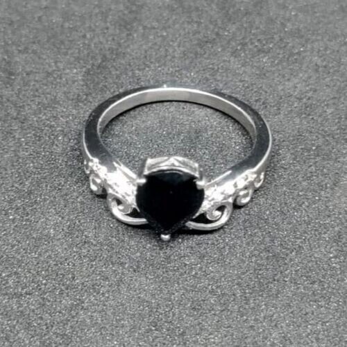 Pear Cut Simulated Black Diamond Women’s Pretty Band Ring 14K White Gold Plated