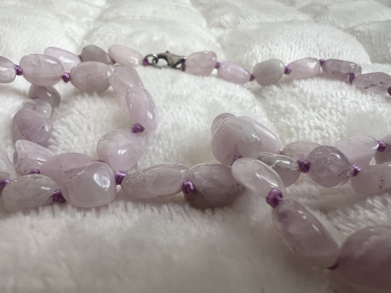 Natural Kunzite purple lavender hand knotted 925 Sterling Silver Clasp 18 inch