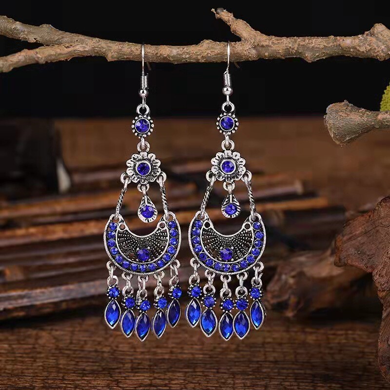 Gorgeous Women Ancient Silver Bohemian Earrings Half Moon Flowers Tassel
