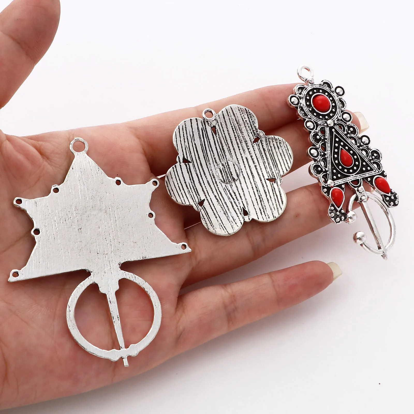 2PCs Bohemian Ethnic Pendants Antique Color Multicolor Enamel Flower Roun