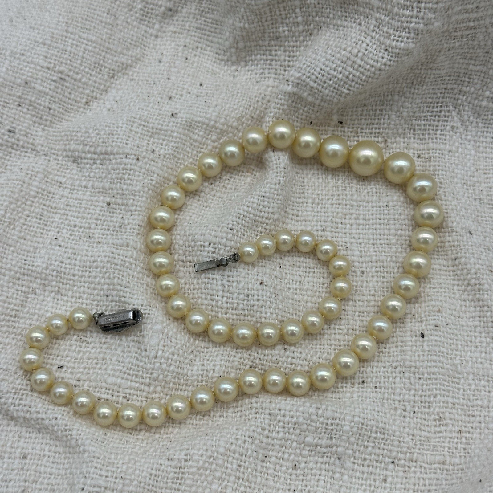 Vintage Marvella Graduated Pearl Necklace Rhinestone Clasp Signed 16″