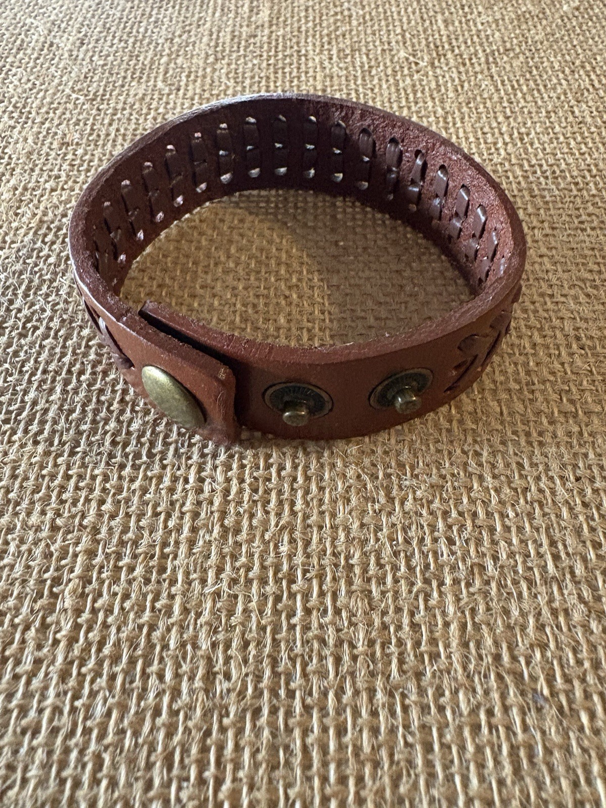 Brown Braided Leather Cuff Bracelet . Adjustable 8 in . Snap Closure . No Stone
