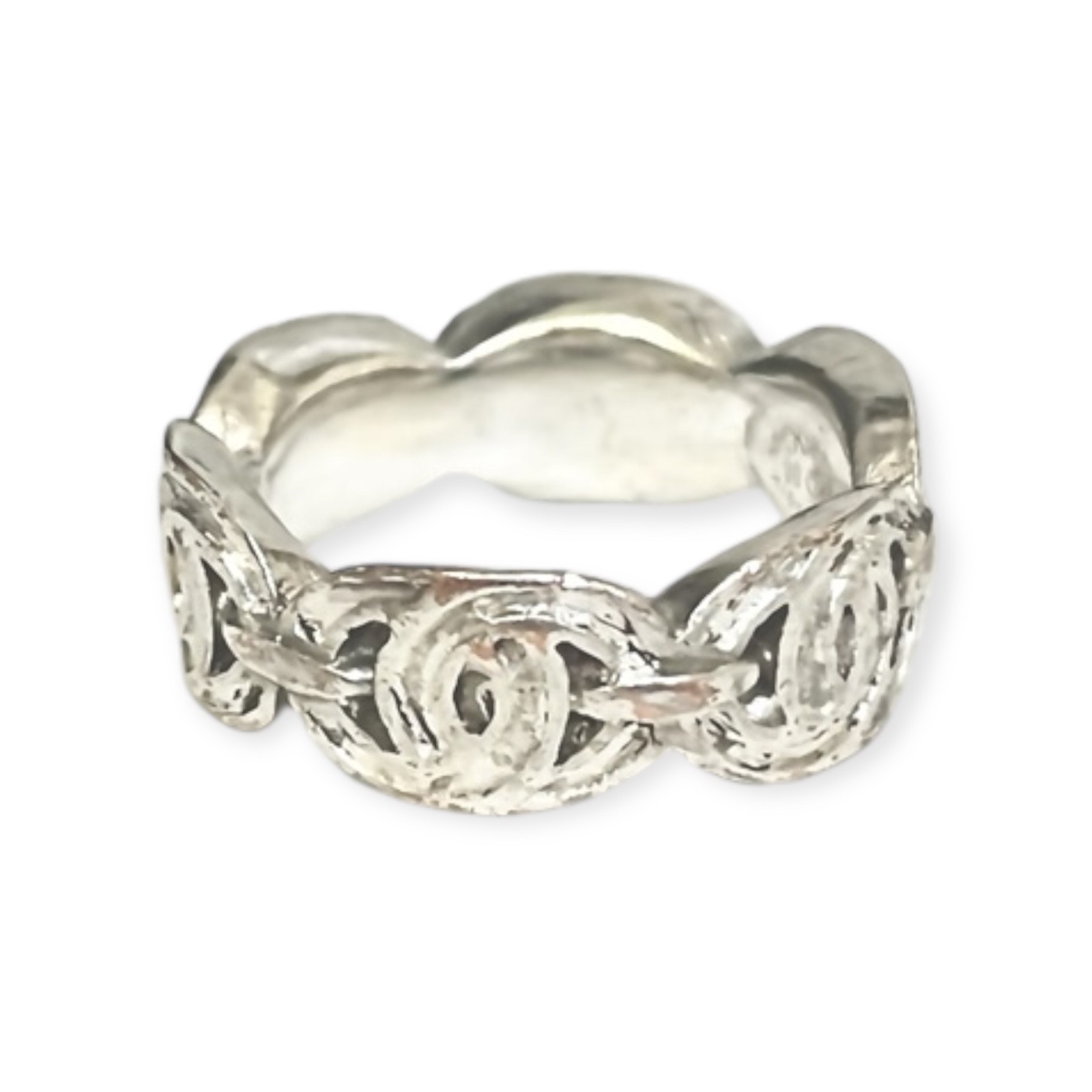 Auth CHANEL CC Logo Ring Silver Tone Metal Vintage 00T Size 6.25 US Women’s
