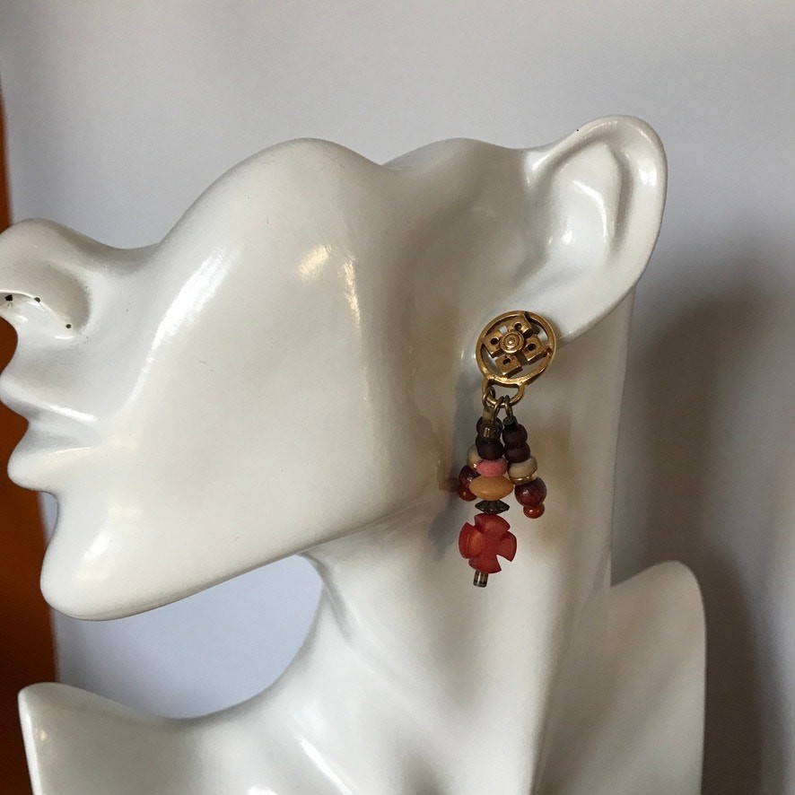Semiprecious accent pink red brown gold tone dangle earrings, post backs