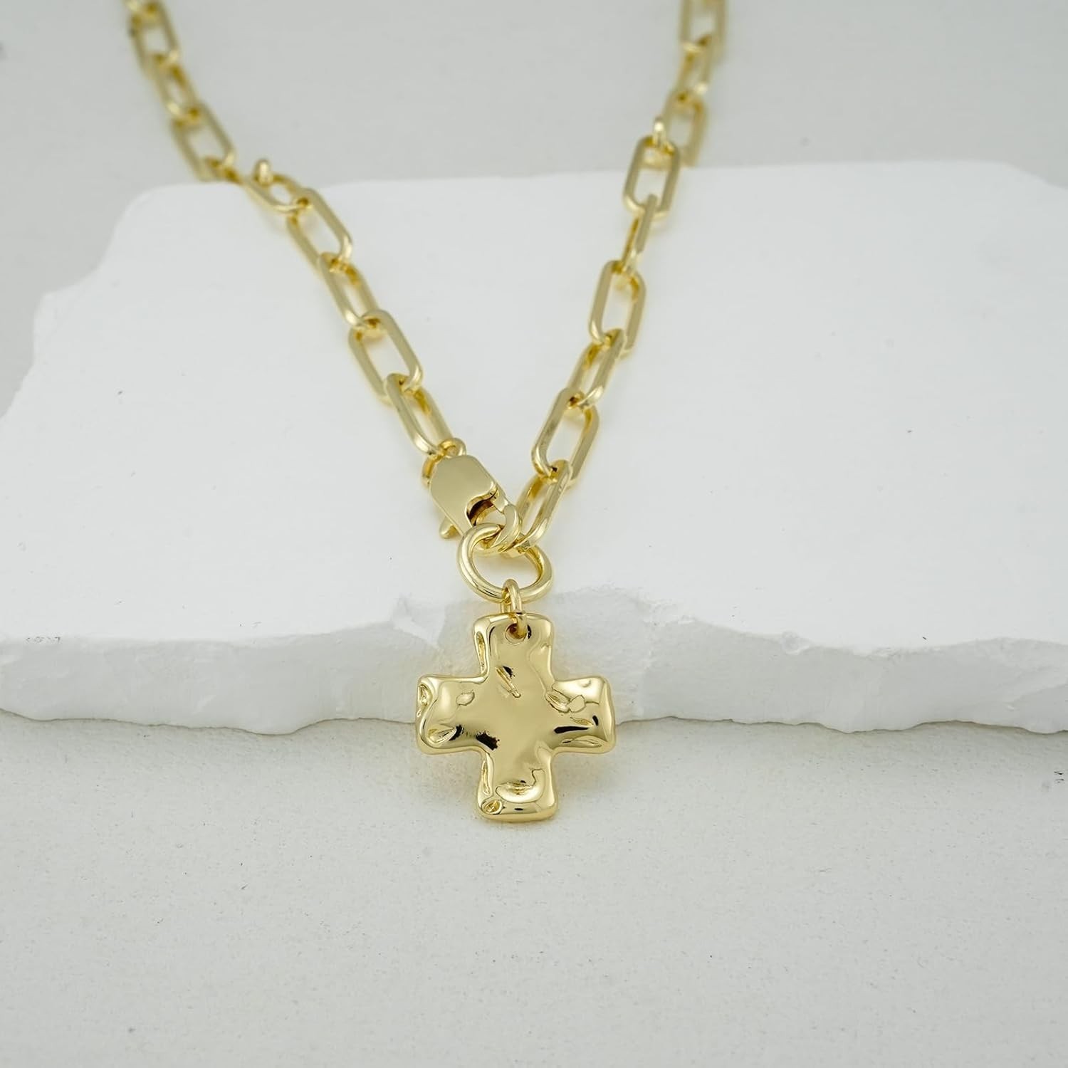Statement 14K Gold Chunky Hammered Cross Pendant Necklace Trendy Paperclip Chain