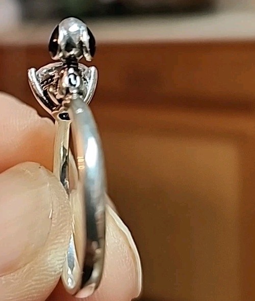 Peanuts Snoopy Hug Ring Size 7 925 Silver