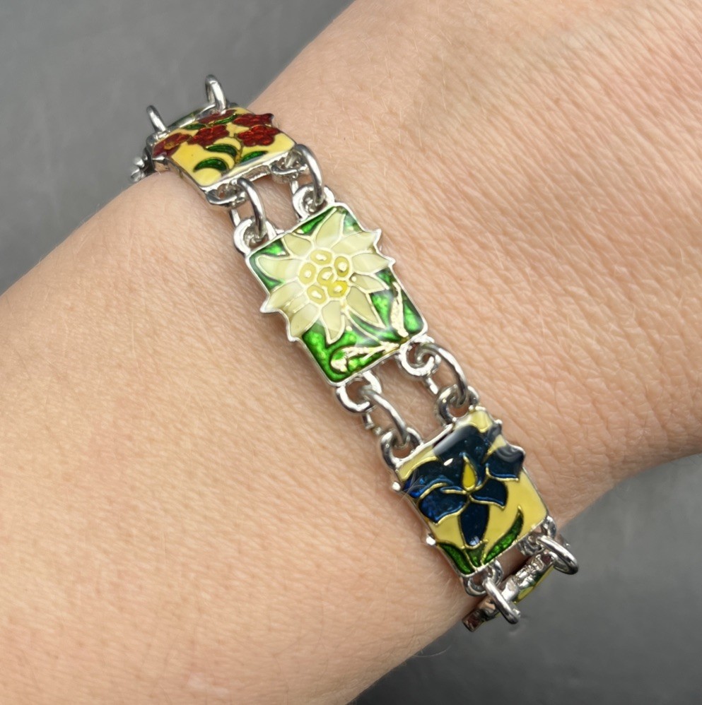 Multicolor Enamel Flower Panel Bracelet Floral Silver Tone Fits 6.5 7 7.5 8 8.5