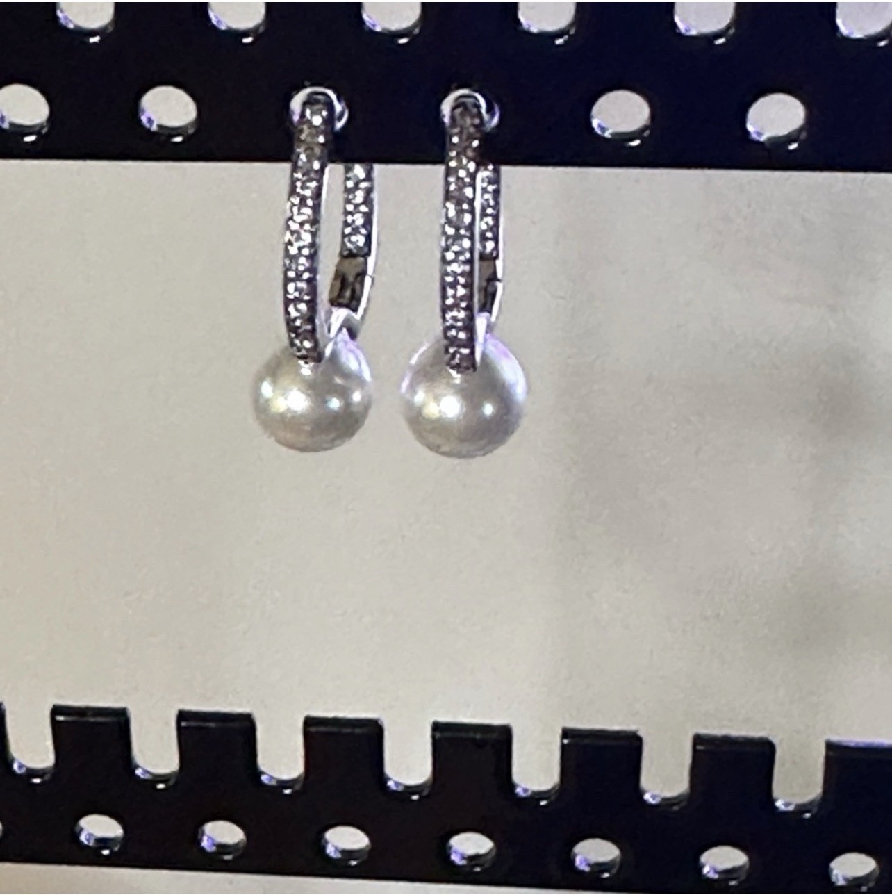New Genuine Pandora Treated Freshwater Cultured Pearl Hoop CZ Earrings 293171C01