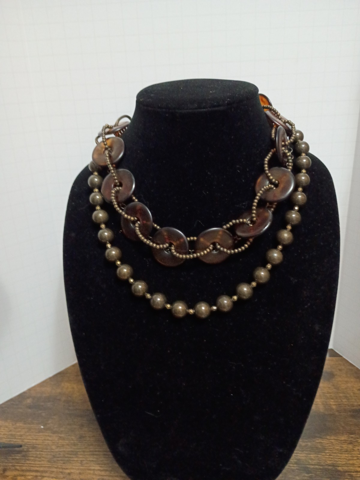 Premier Designs – Metal, Faux Tortoise Shell, Beaded Necklace