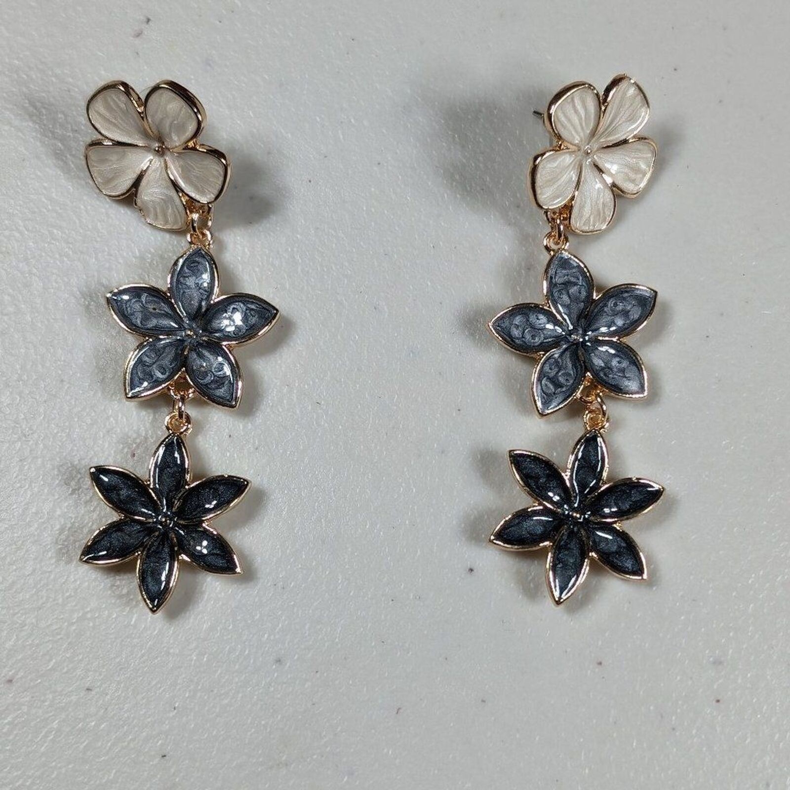 Womens Earrings Three Flower White Grey Black Zinc Alloy Enamel Boho Earrings