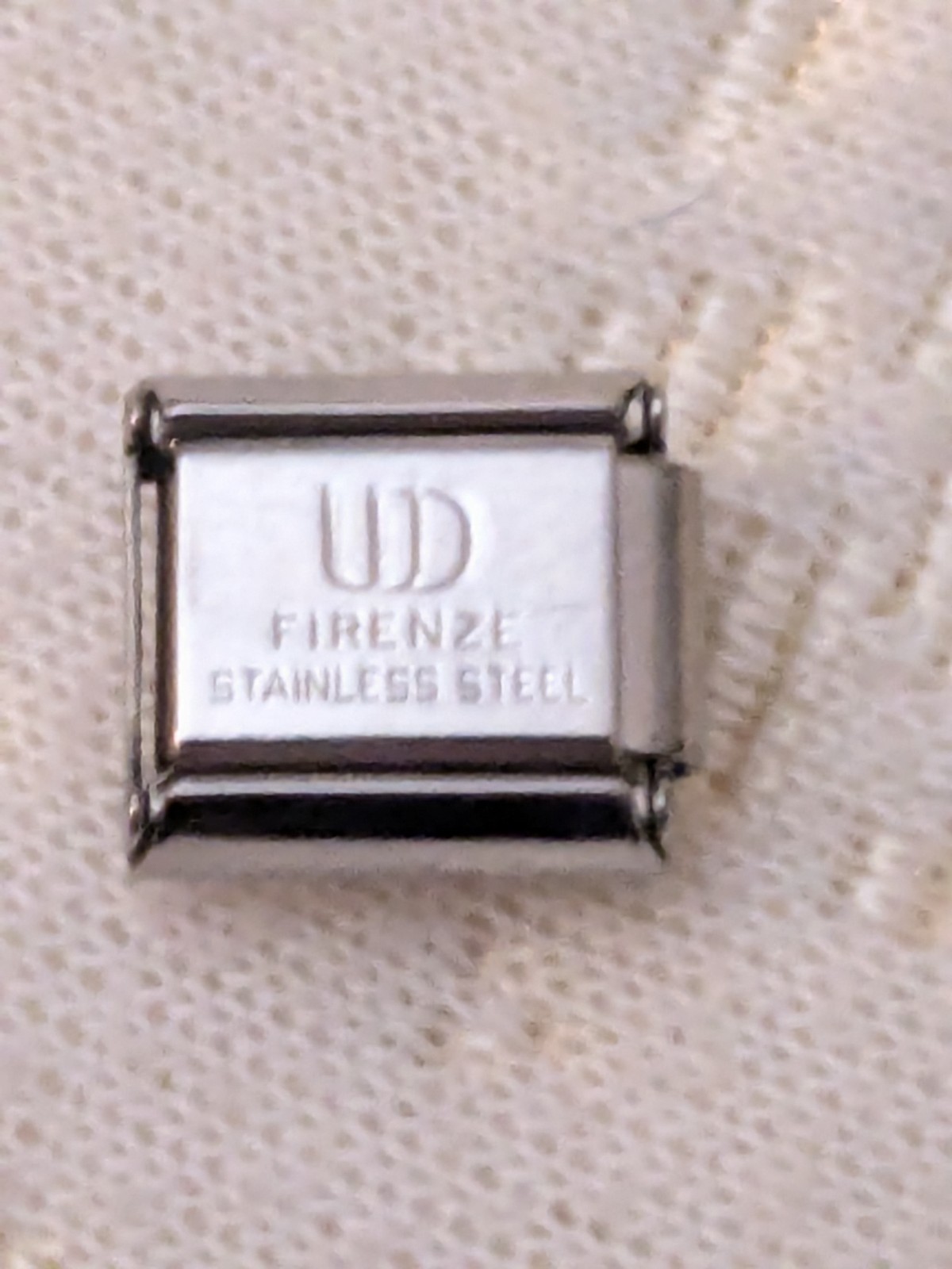 Authentic UD Unodomani Italy Charm CZ Gold Letter W Classic Link B18
