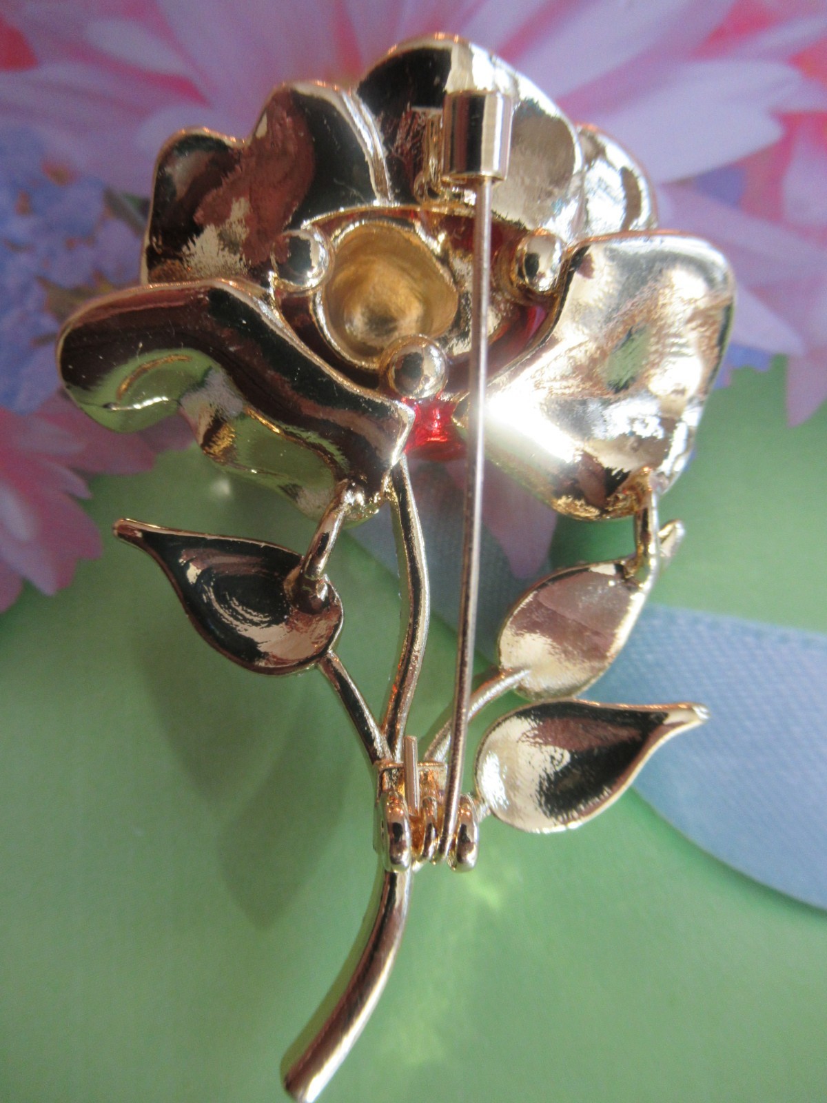 2.50″ DESIGNER STYLE BEAUTIFUL LAYERED RED ROSE CRYSTAL ENAMEL BROOCH NEW