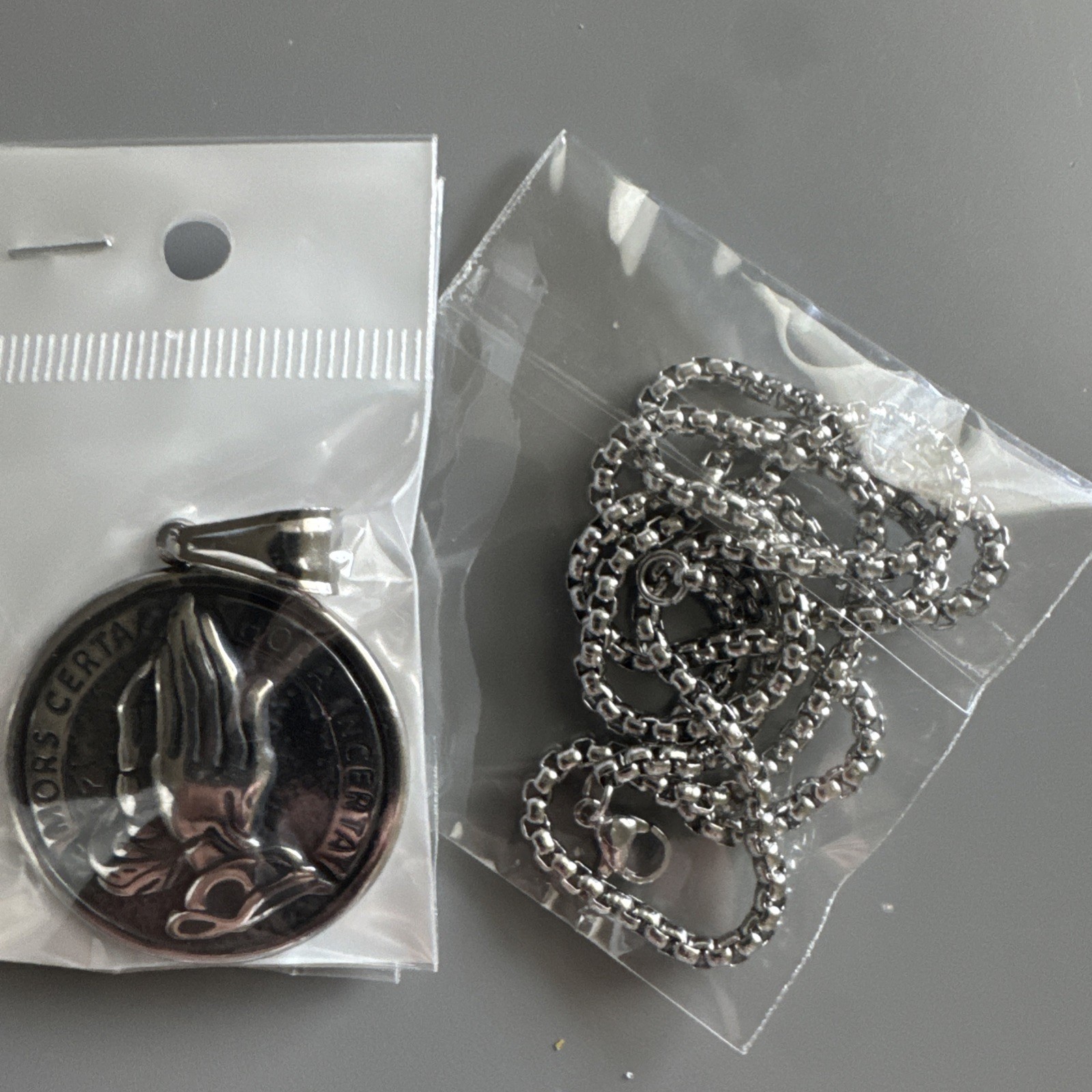Praying Hands Rosary Stainless Steel Pendant 24 Inch Chain Jesus Faith Christian