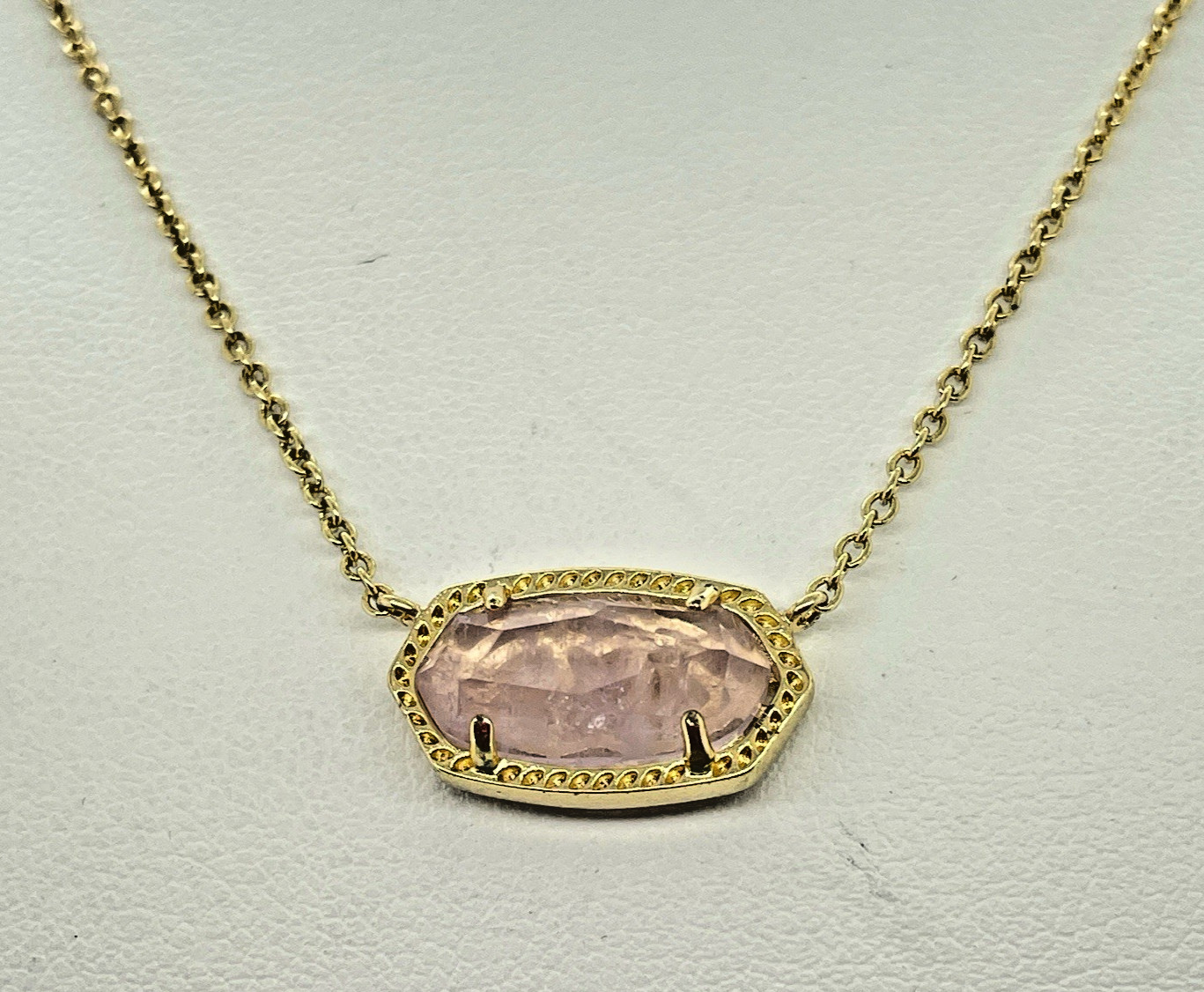 Kendra Scott GP Faceted Long Rose Quartz East West Pendant 17.25″, Incl Extender