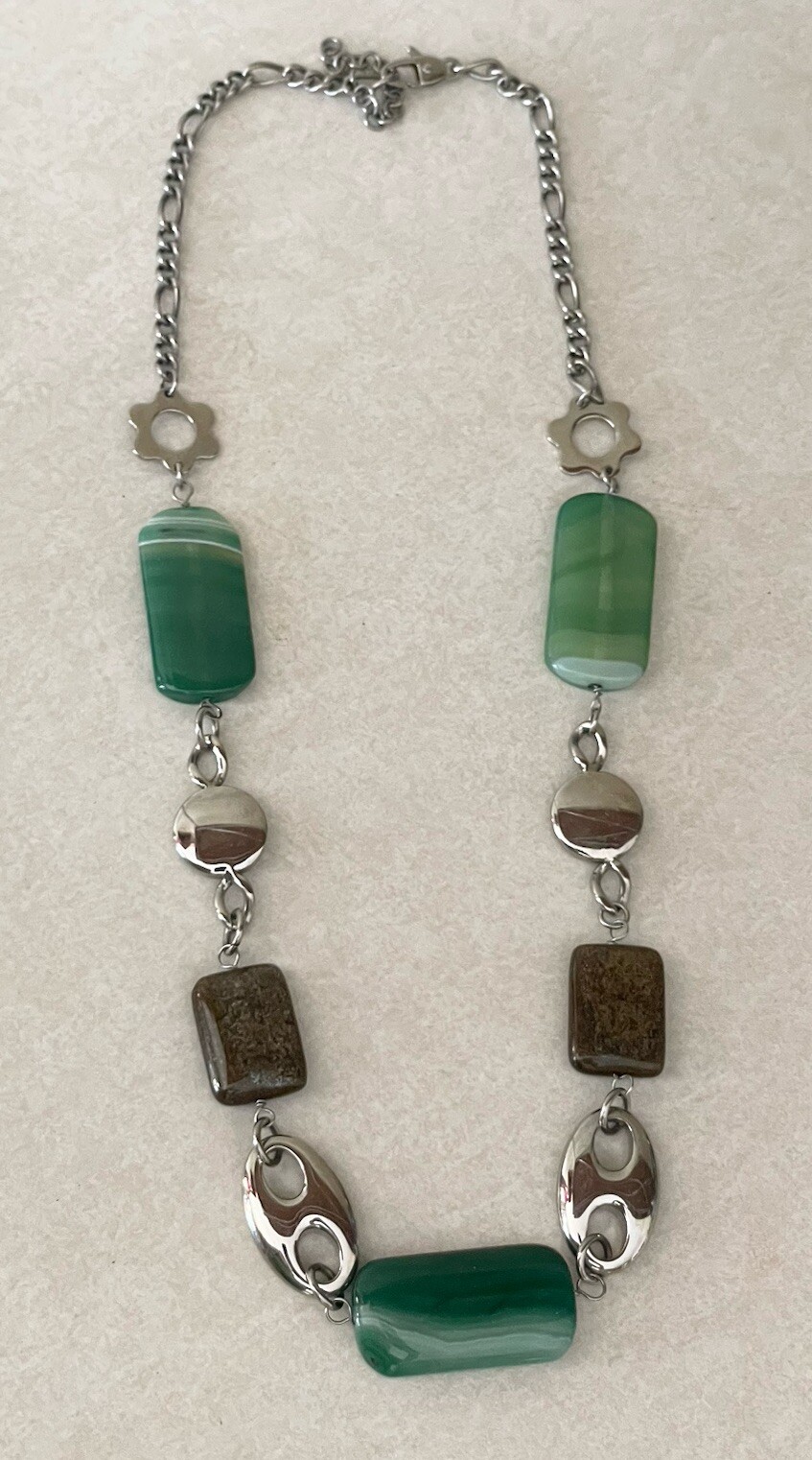 28″ Stainless Steel Green & Brown Stones Figaro Necklace W/ Artist’s Stamp