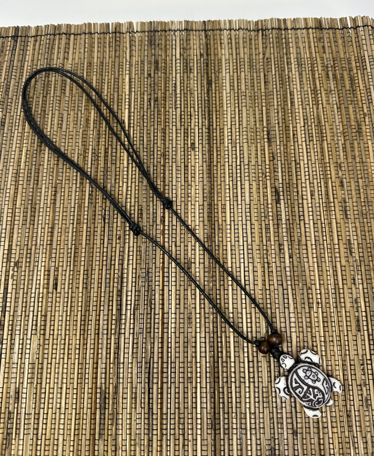 Handmade Turtle Pendant Necklace – Rasta (Hand-Painted), White, Brown – Taino