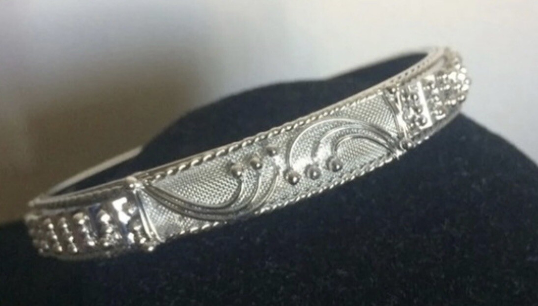 Silver Colored Bracelet Bangle Excellent Used Condition 2-3/4”D x 1-3/8”W