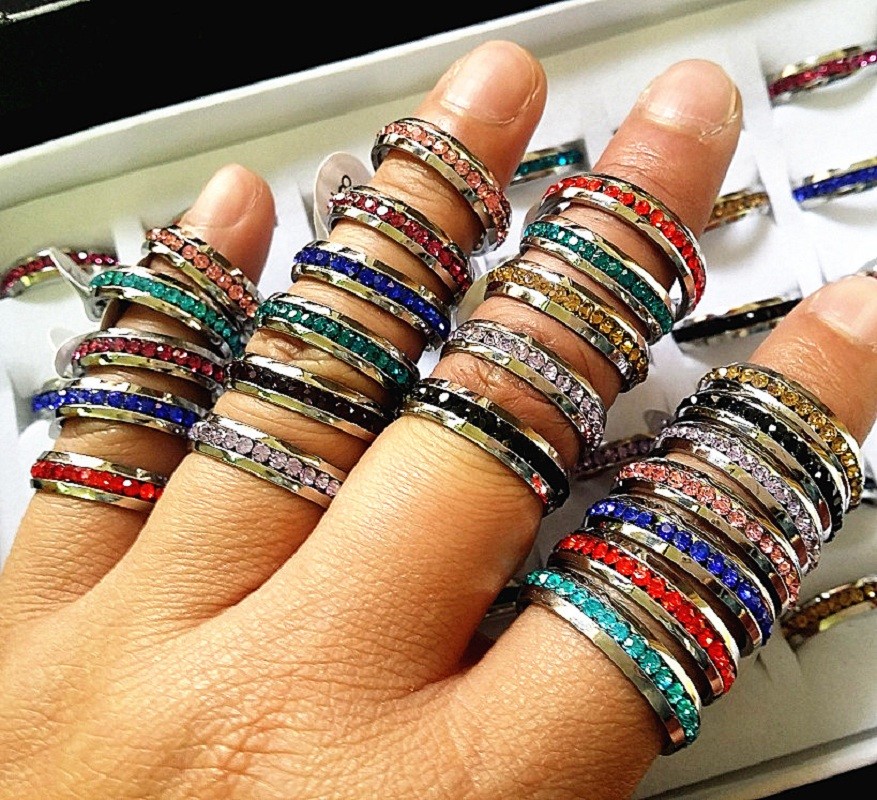 Mix Colors Full Circle Rhinestone 1 Row Stainless Steel Fashion Jewelry Ring