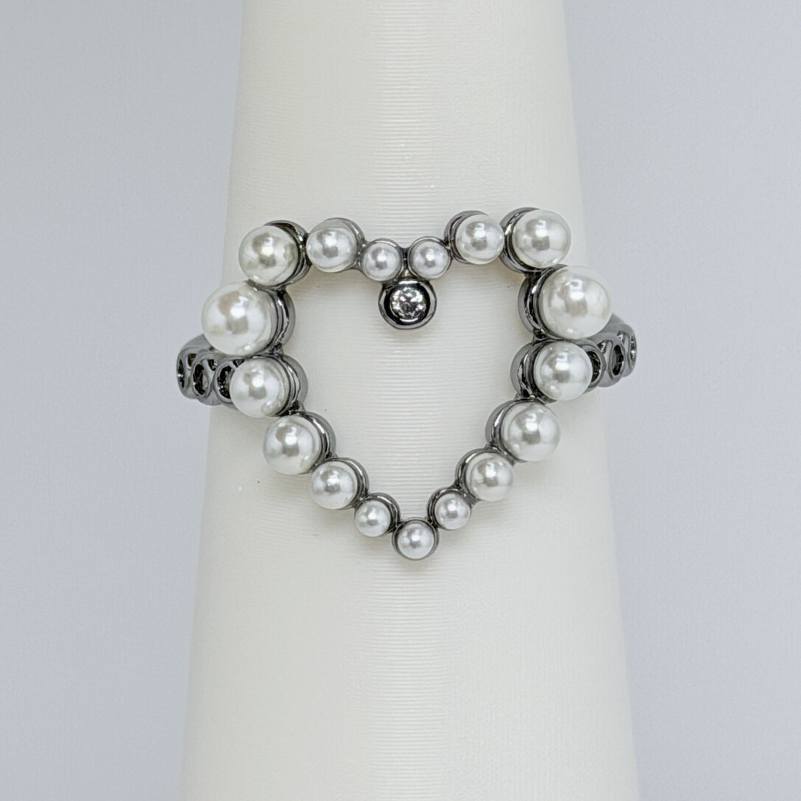 Bomb Party June 2026 Heart Ring Sz 8 “Blissful Heart” Ceramic Pearl Hematite
