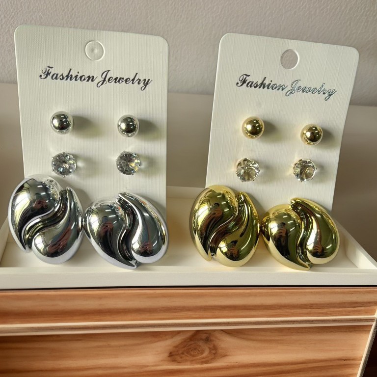 Women’s 2Pcs Silver Gold Tone Metallic Geometric Earrings Fashion Statement