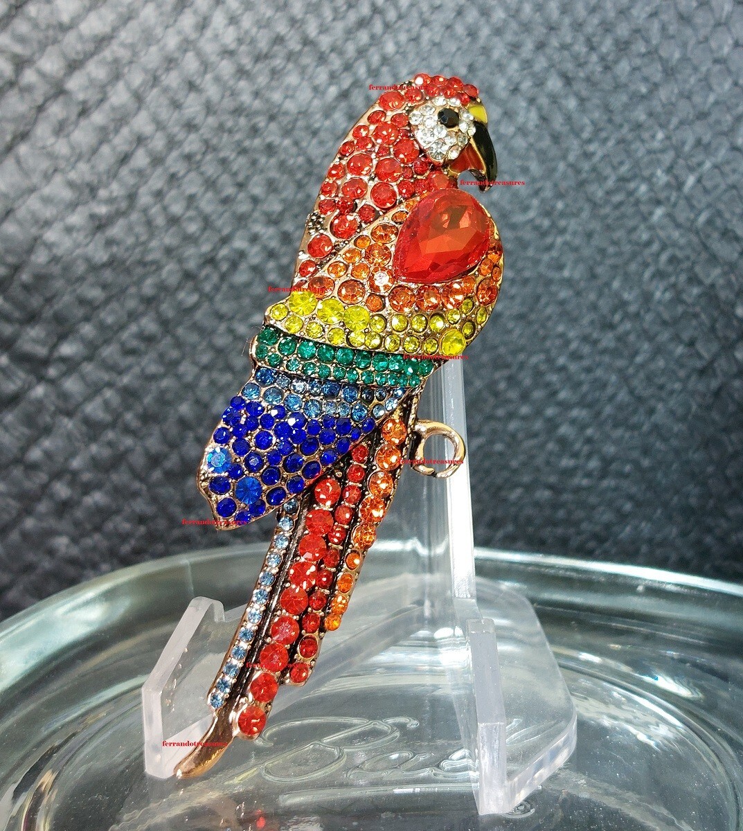 Scarlet Red Macaw Parrot Crystal Rhinestone Pin with Red Velvet Bag – VIDEO
