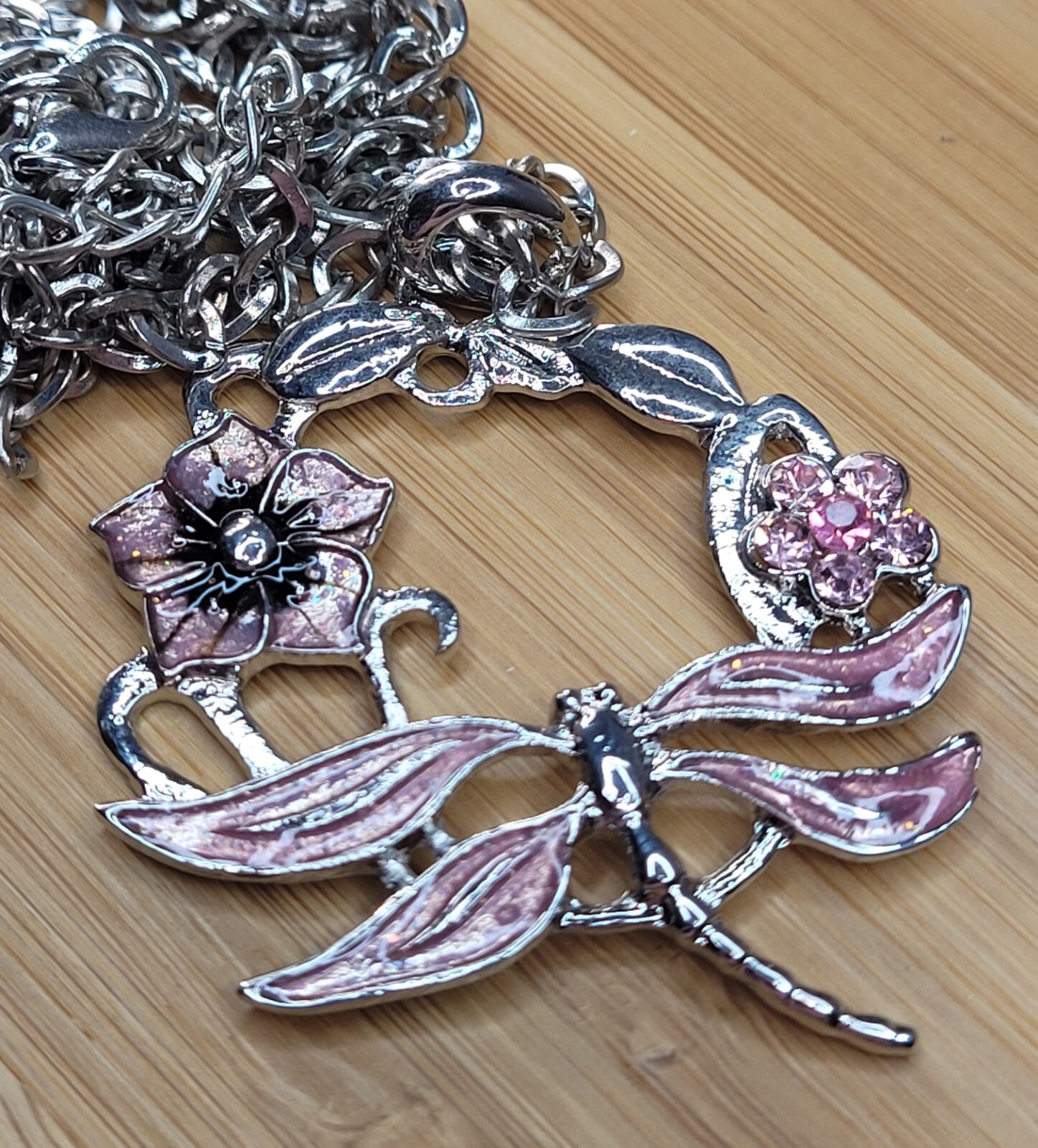 PINK DRAGONFLY & Flowers Pendant Vintage NECKLACE with Gift Bag BRAND NEW