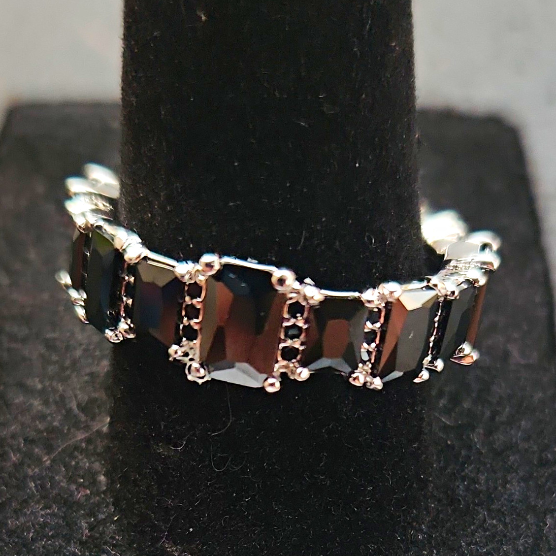 Ring Bomb Party Chic N’ Shimmer Band Ring Black Onyx CZ Rhodium Plated Sz 8