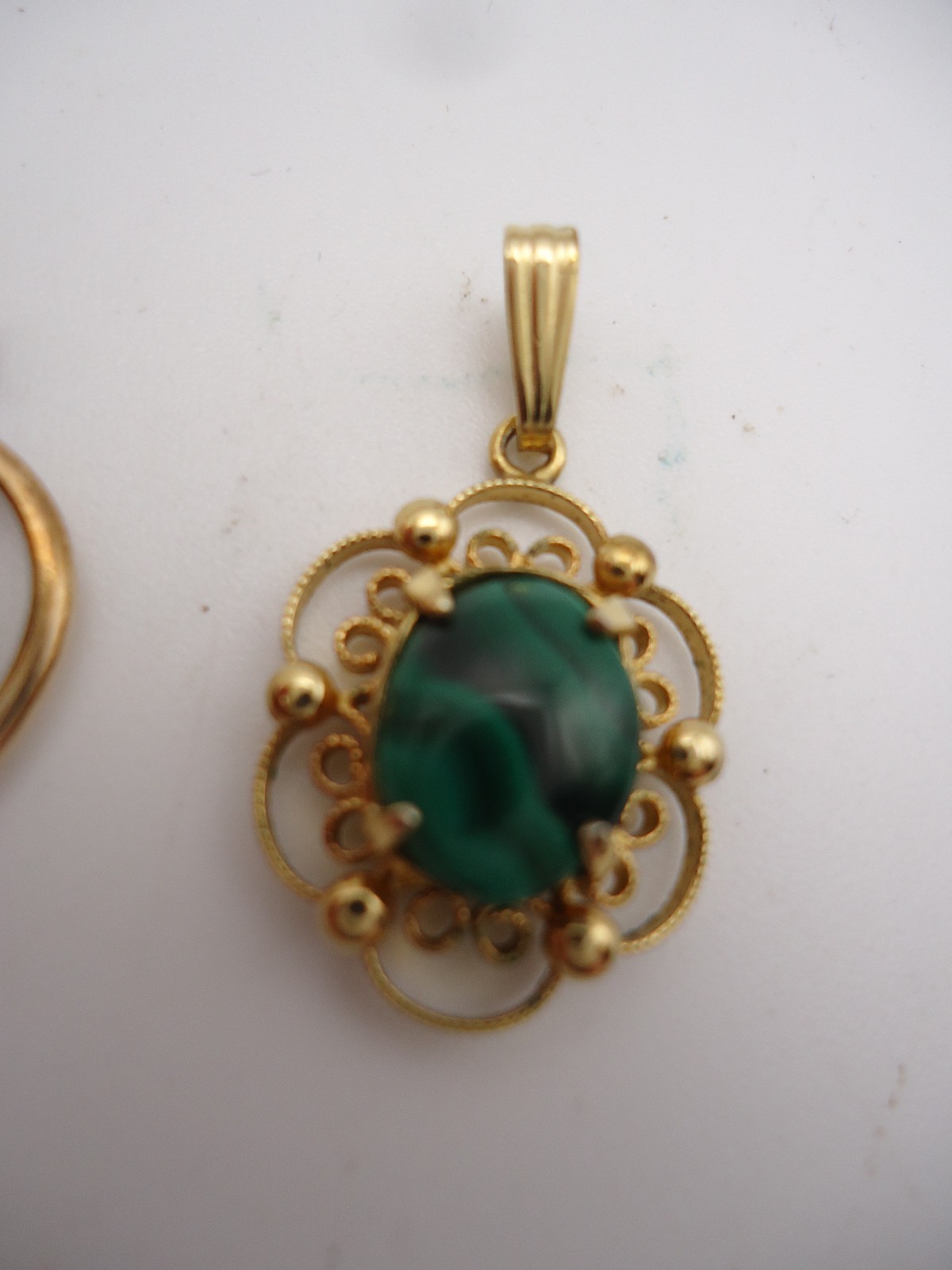 Vintage 1950’s SORRENTO Nephrite Jade Pendant 1/20 12K Gold Filled 1″