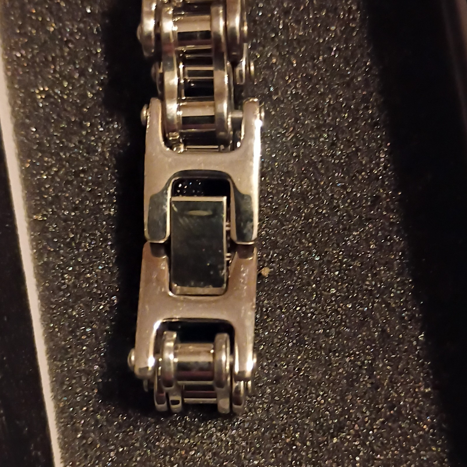 Silver Tone Stainless Steel Bicycle Chain Link Bracelet Box Closure Biker