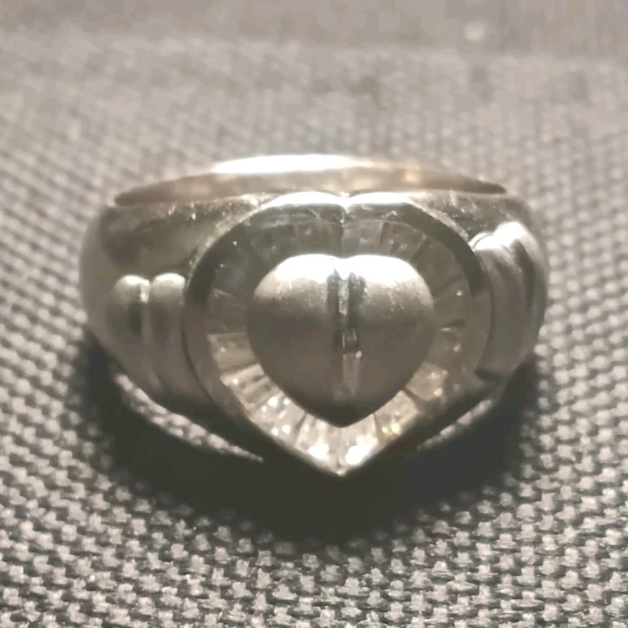 Silver Tone Metal Heart Signet Band Ring Love & Hearts Theme No Stone