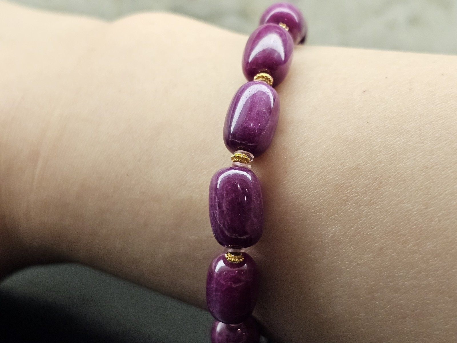 Top Quality Rare Ruby Zoisite Crystal Beads Bracelet With 18k Spacers 8.2mm
