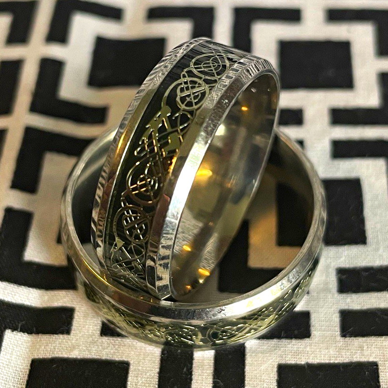 Men’s Stainless Steel Celtic Knot Band Ring Size 13