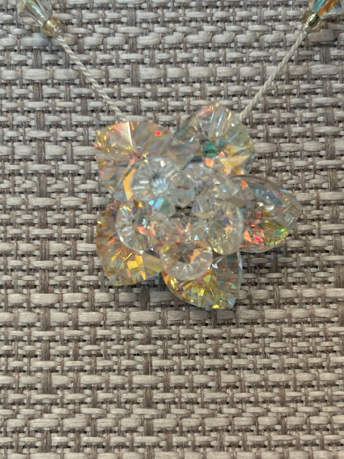 Flower Aurora Borealis Austrian Crystal Necklace 16” Color Changes ￼￼