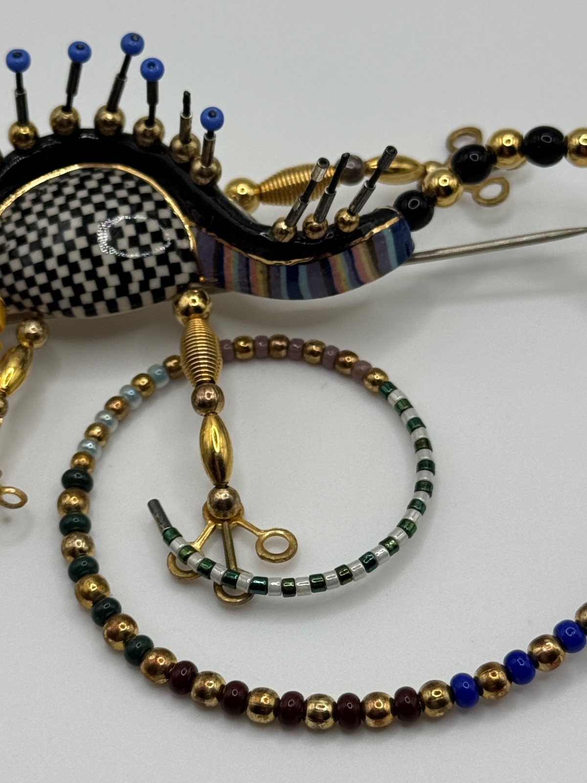 Jewelry 10 Cynthia Chuang Glazed Porcelain Glass Beaded Lizard Pin READ