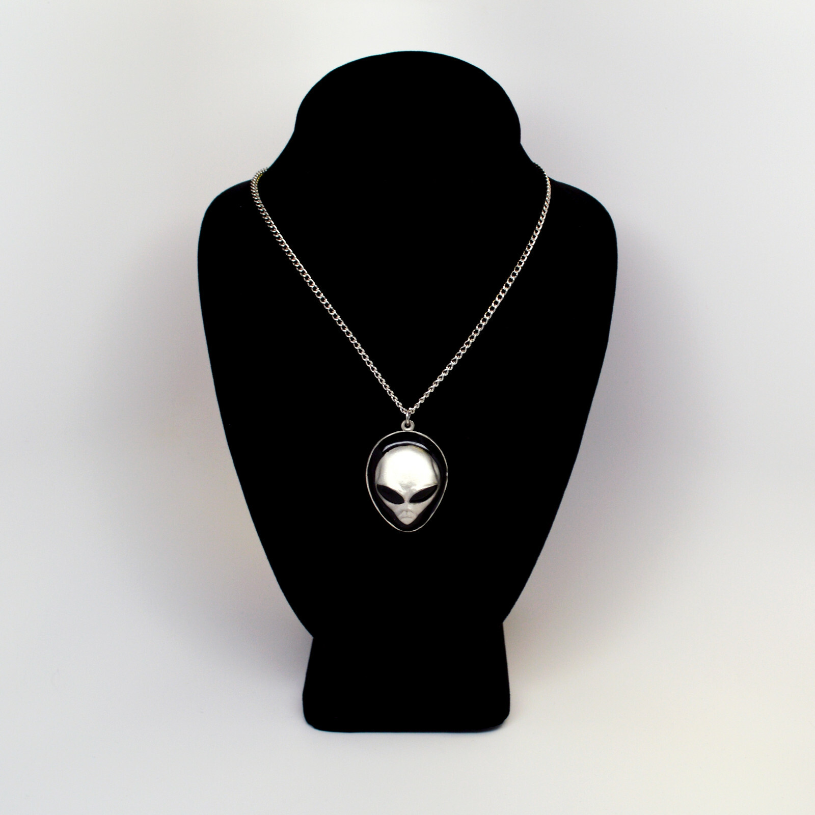 Alien Head with Black Enamel Accents Pewter Pendant Necklace NK-249B