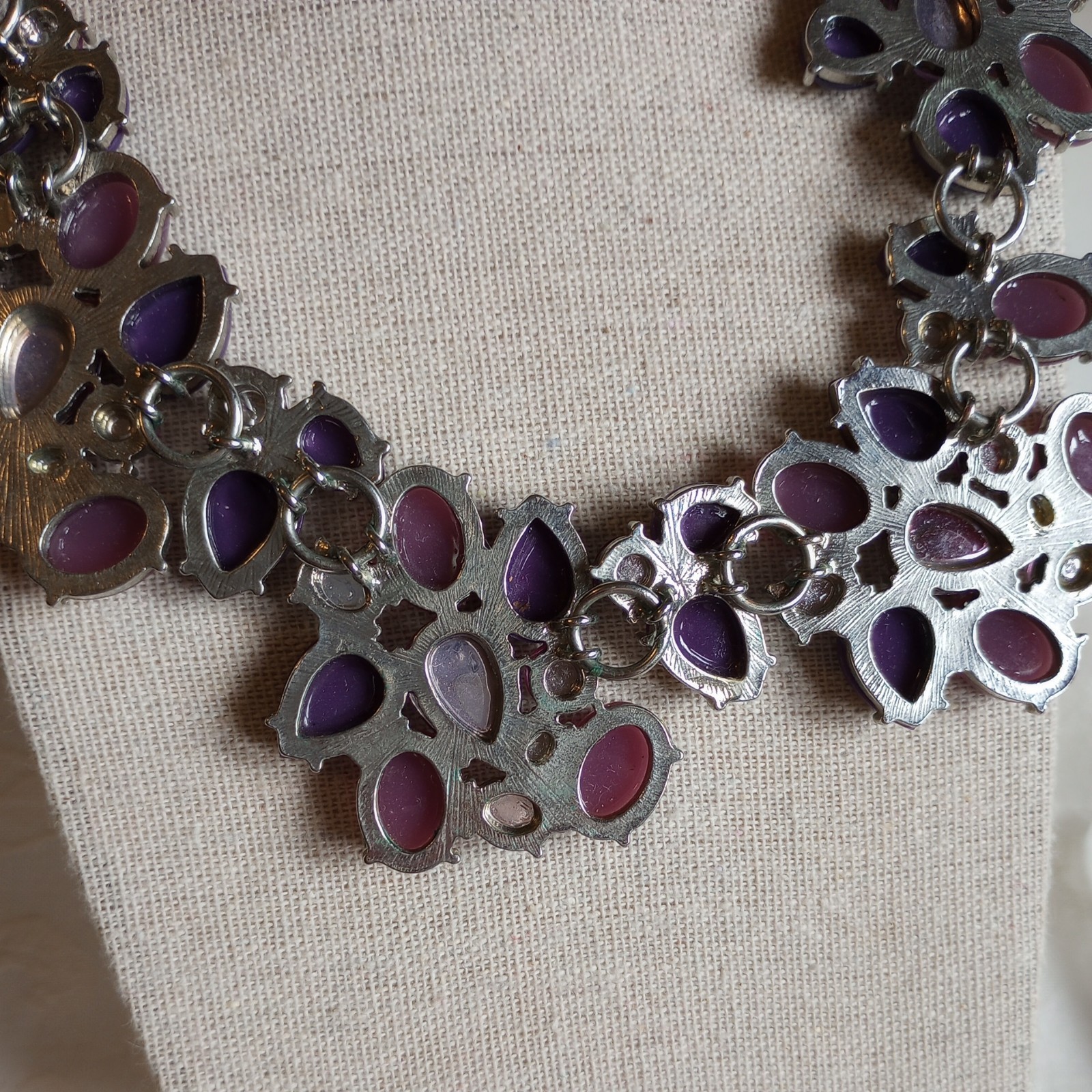 WHBM purple cabochon rose sparkling rhinestone bib statement 18″ Necklace