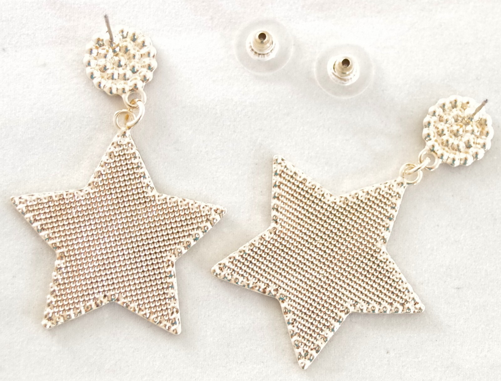 BETSEY JOHNSON HAPPY NEW YEAR STAR GOLD GLITTER RHINESTONE DROP DANGLE EARRINGS