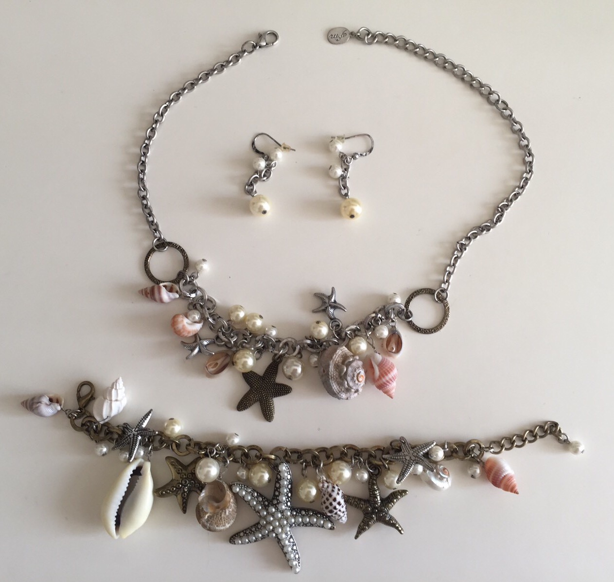 New Seashell Statement Charms Necklace with matching Earrings and Bracelet Set