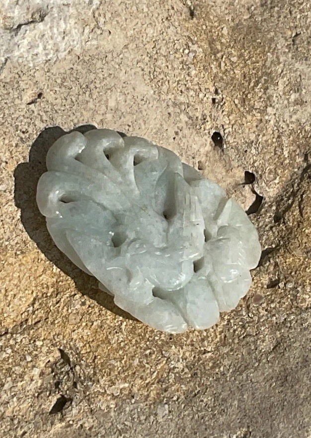 Natural Jadeite Jade Bird Figure Amulet 1.5 in perfect For Necklace or Pendant
