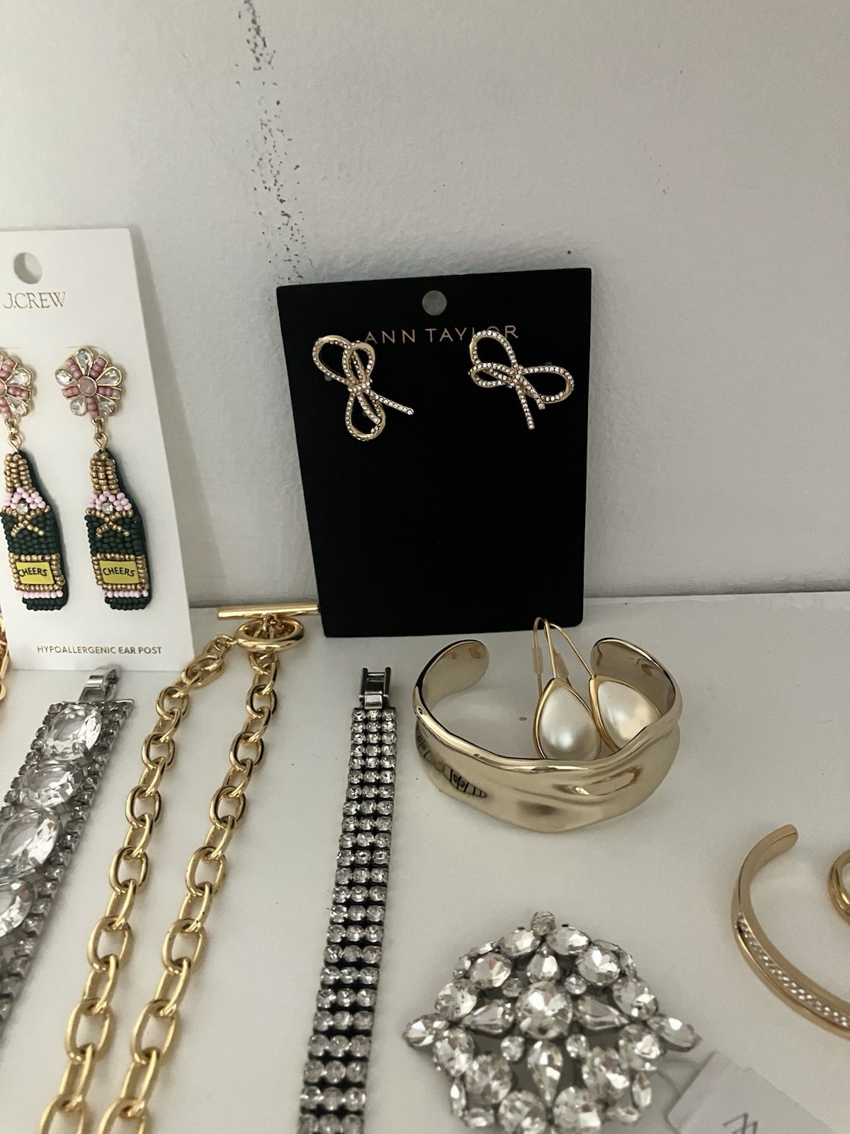 Brand New Current 25 Piece Lot Of J Crew Retail Necklaces, Earrings And Bracelet