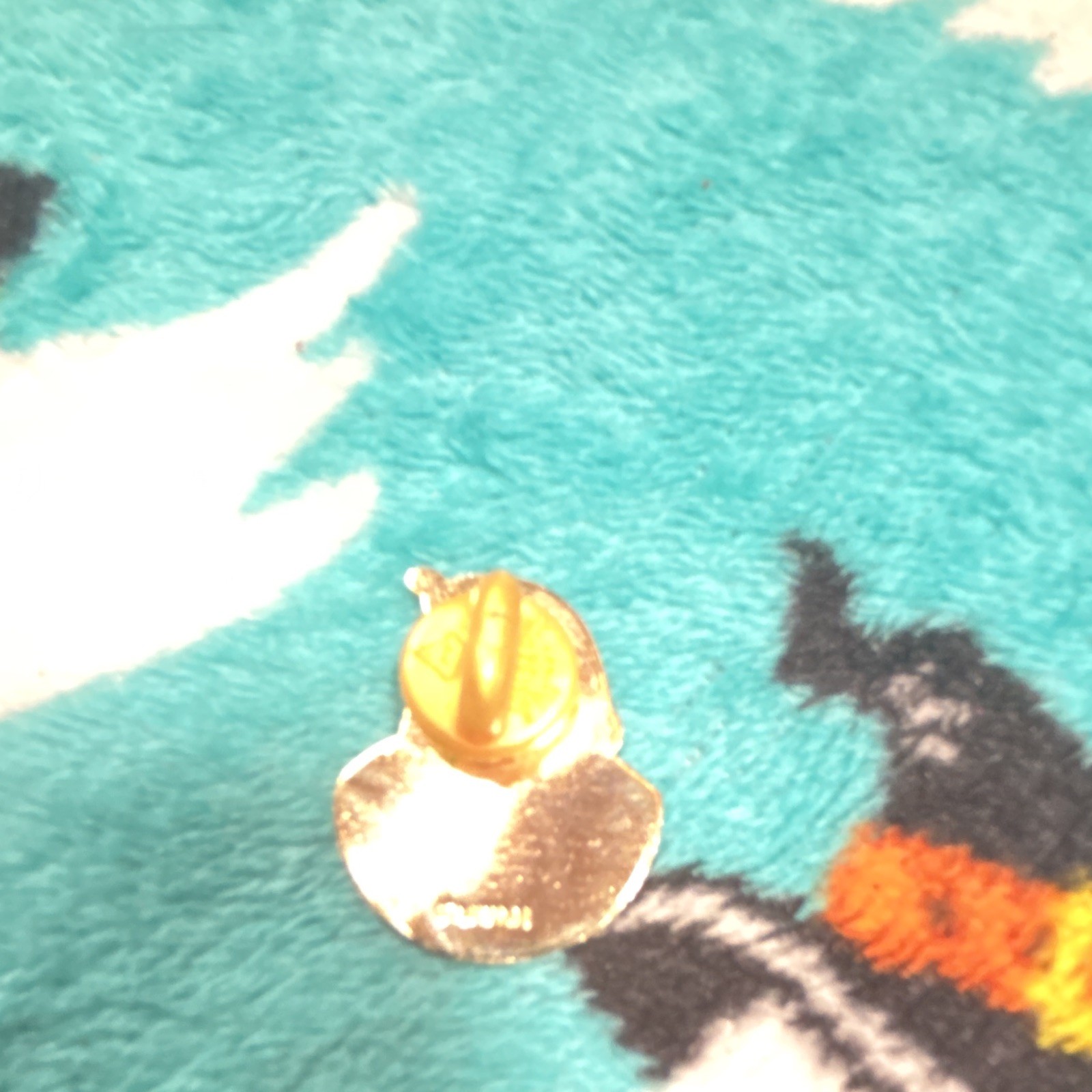 Gold Tone Multicolor Enamel Egyptian Cleopatra Pharaoh Head Lapel Pin