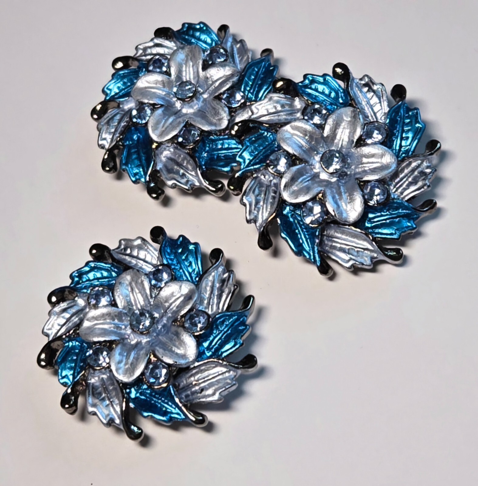 Flower Pendant for Jewelry Making Flower BLUE 1.50″ set 3 Slider beads