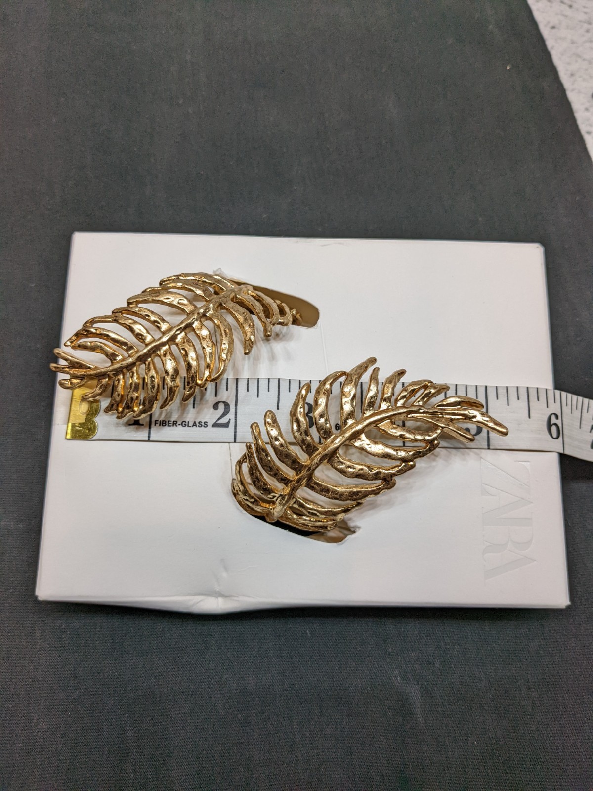 Zara Gold Tone Leaf Bracelet Hinged Wrap Around Palm Large Statement New