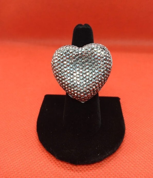 Handmade Plastic Black Heart Gun Metal Rhinestone Adjustable Ring