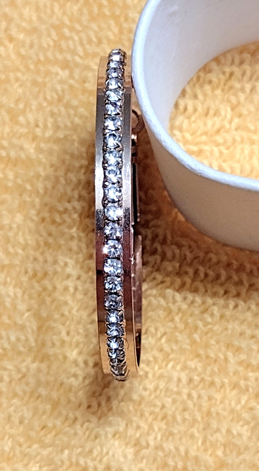 SINGLE 1 1/2″ Hoop Earring Goldtone w/ 48 Surrounding 2mm CZ’s Seoul Stone