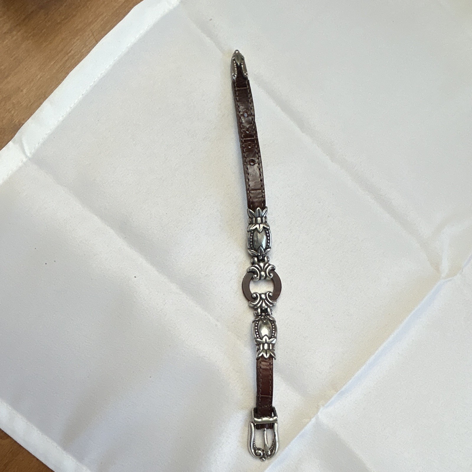 Leather Charm Bracelet Brown Silver Tone Metal Center Buckle Closure No Stone