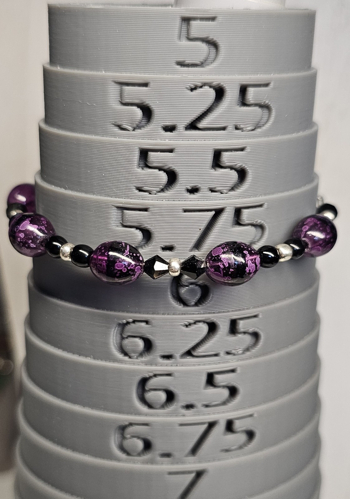 Purple And Black Oblong Beaded Bracelet, Black And Silver Seed Beads Size 5 3/4″