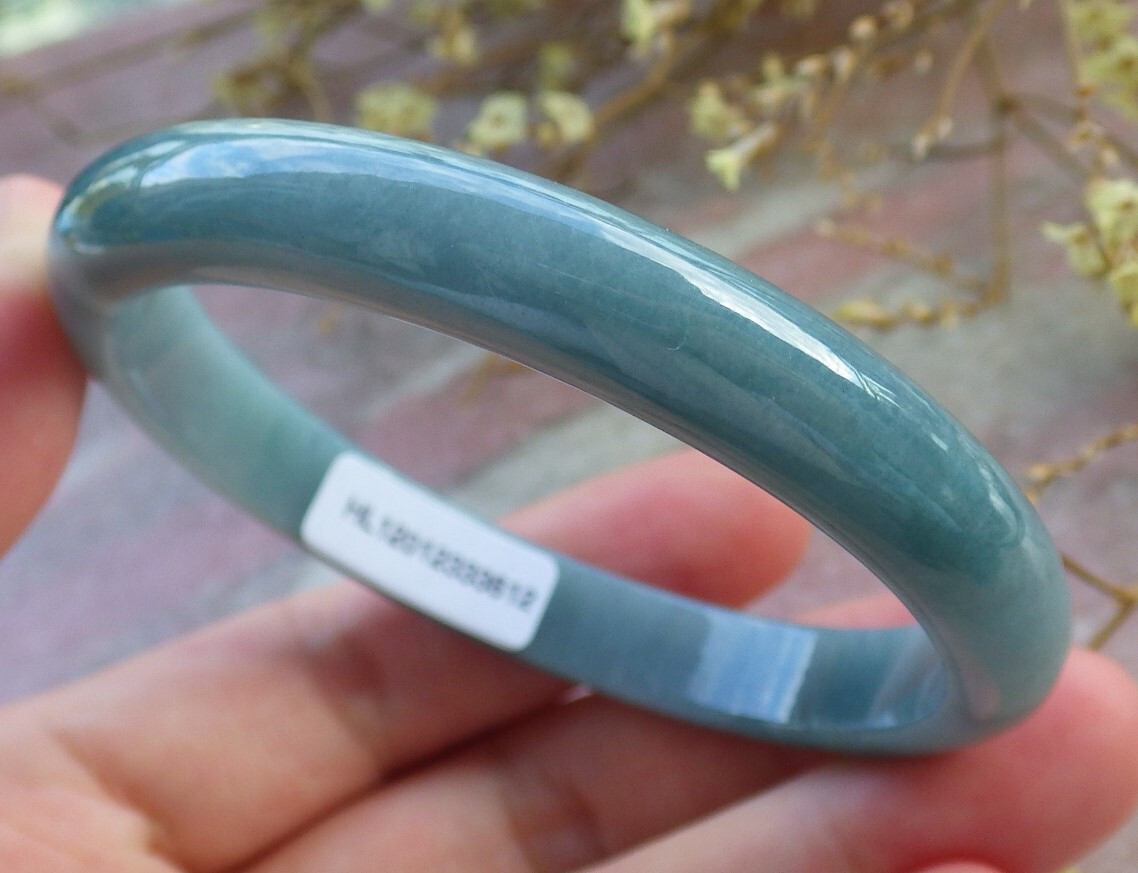 Video Certified Green 100% Natural A JADE Jadeite Bangle Bracelet 56mm 手镯 617069