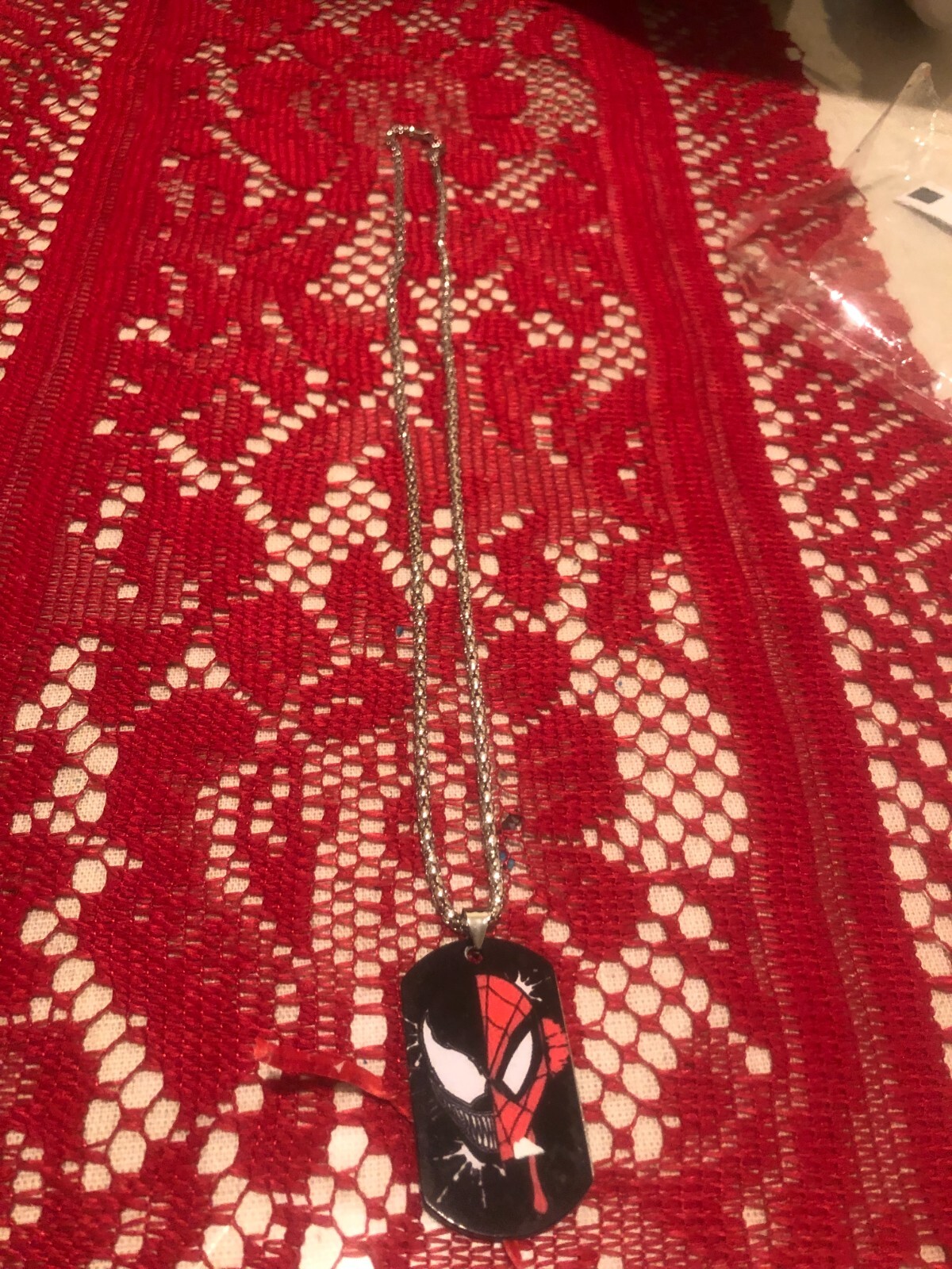 SPIDERMAN STAINLESS STEEL NECKLACE DOUBLE SIDED PENDANT