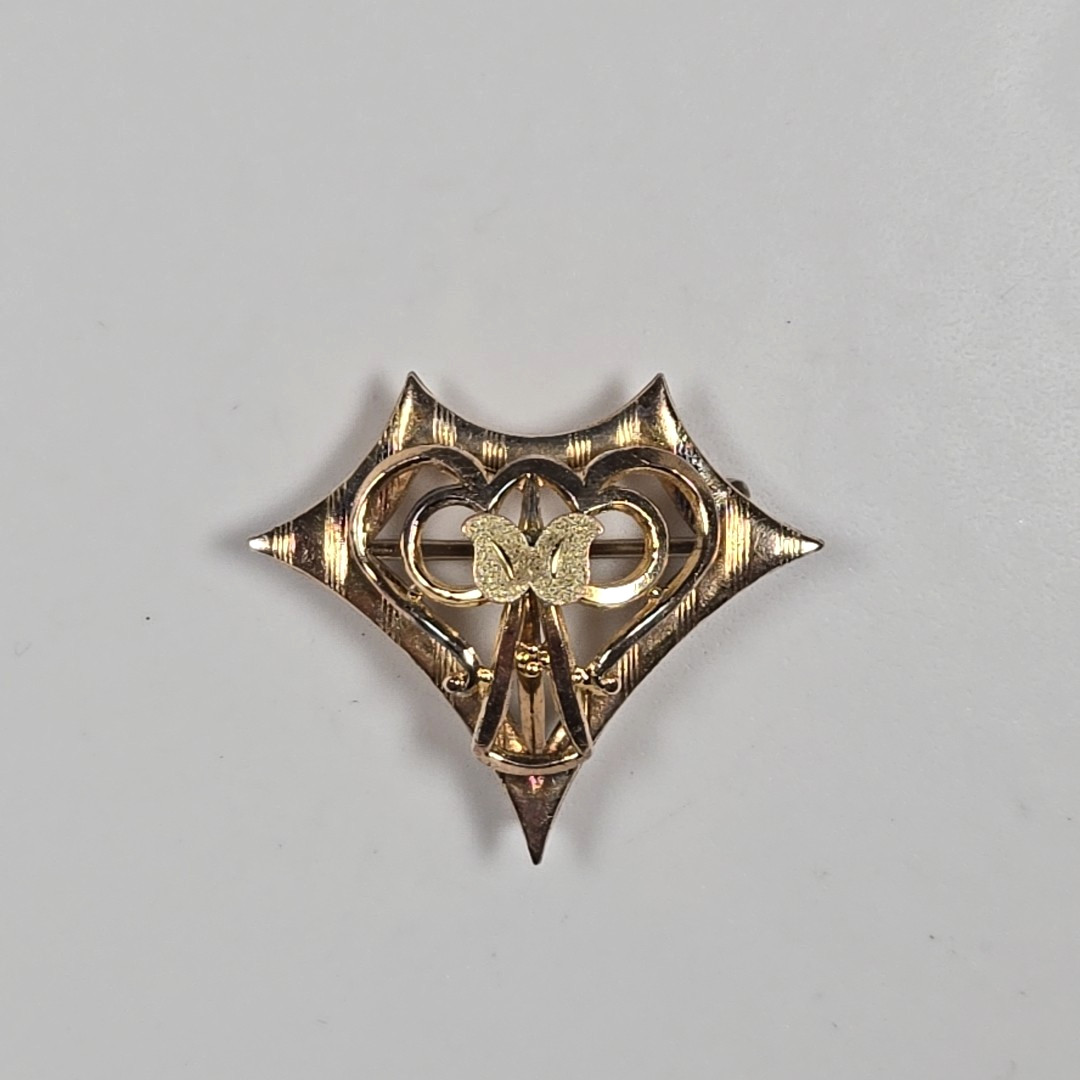 Vintage Small Art Nouveau Scrolling Gold Tone Butterfly Brooch Pendant Art Deco